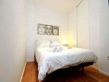 Life Calderon Apartment Malaga