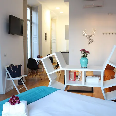 Life Calderon Apartment Malaga