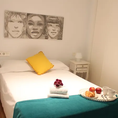 Apartment Life Calderon *